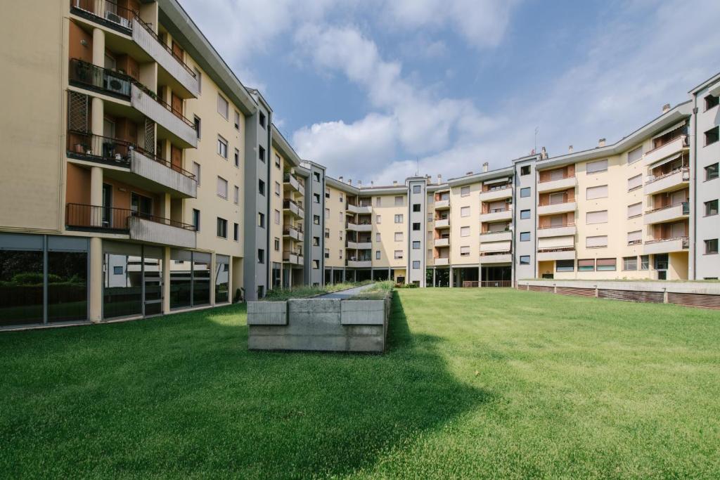 House 74 - 100m Fiera