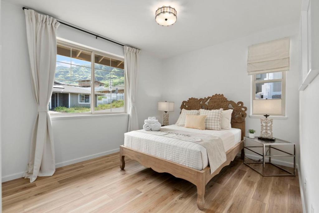 @Marbella Lane - 7BR home w/ Mountain+Ocean Views - Tap to explore photos