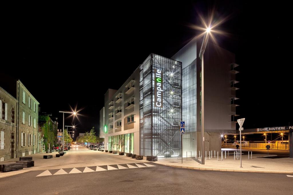 Campanile La Roche Sur Yon Centre Gare photo 1