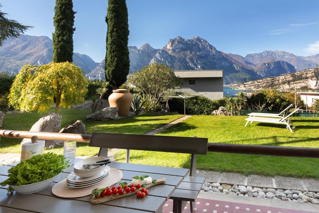 Appartamento in zona panoramica con giardino - Tap to explore photos