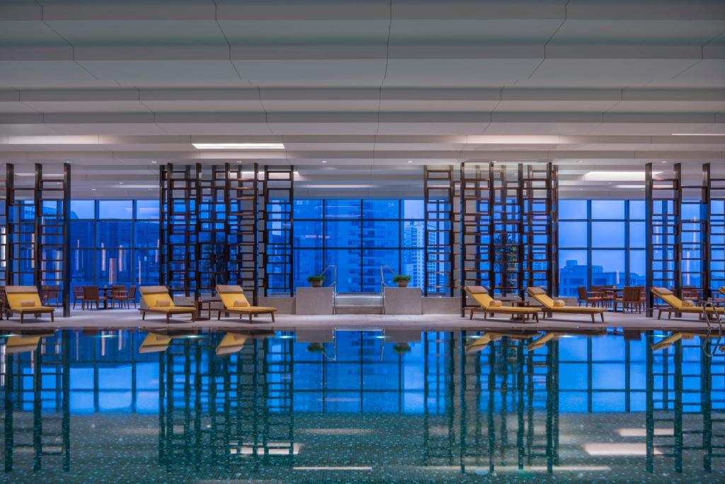 Сьюит (Люкс «Ридженси» с кроватью размера «king-size»), Hyatt Regency Shanghai Wujiaochang