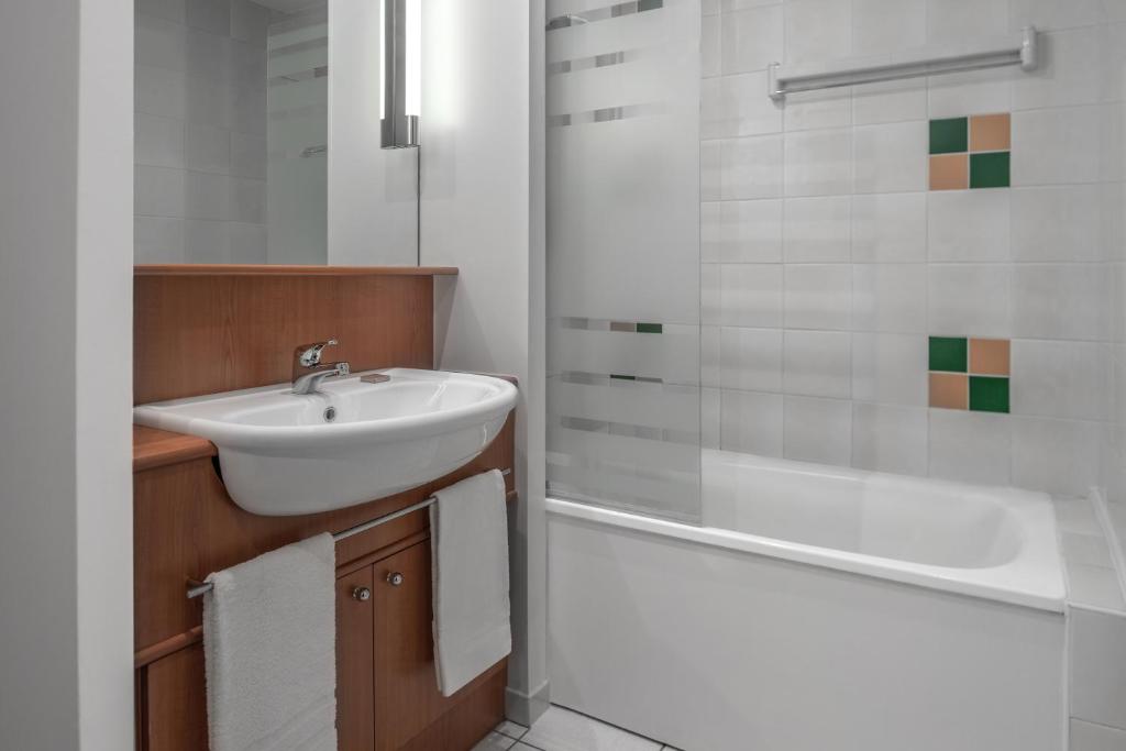 Двухместный (Номер-студио (для 2 взрослых)), Citadines Montmartre Paris