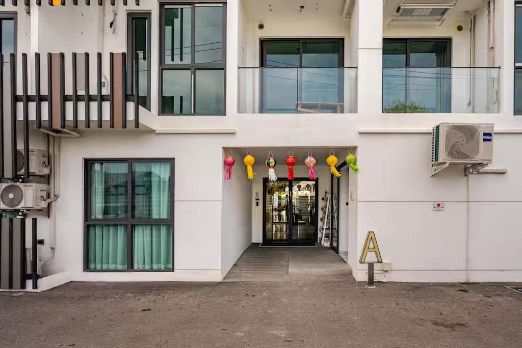 The One Chiang Mai 214 - Family Suite 2BR 2bath, Pool View near Central Festival, Chiang Mai