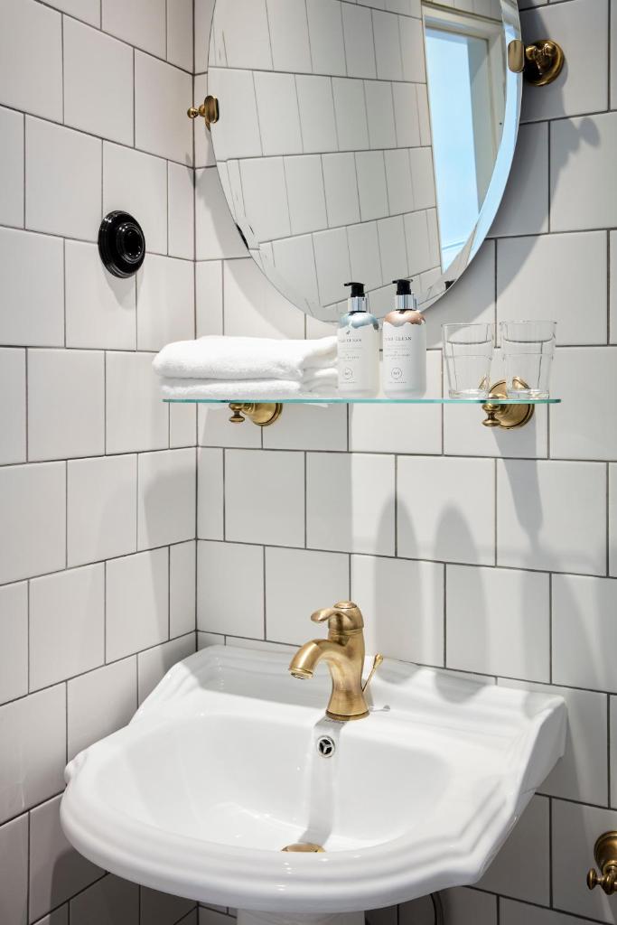 Двухместный (Двухместный номер с 1 кроватью), Max Brown Hotel Ku'damm