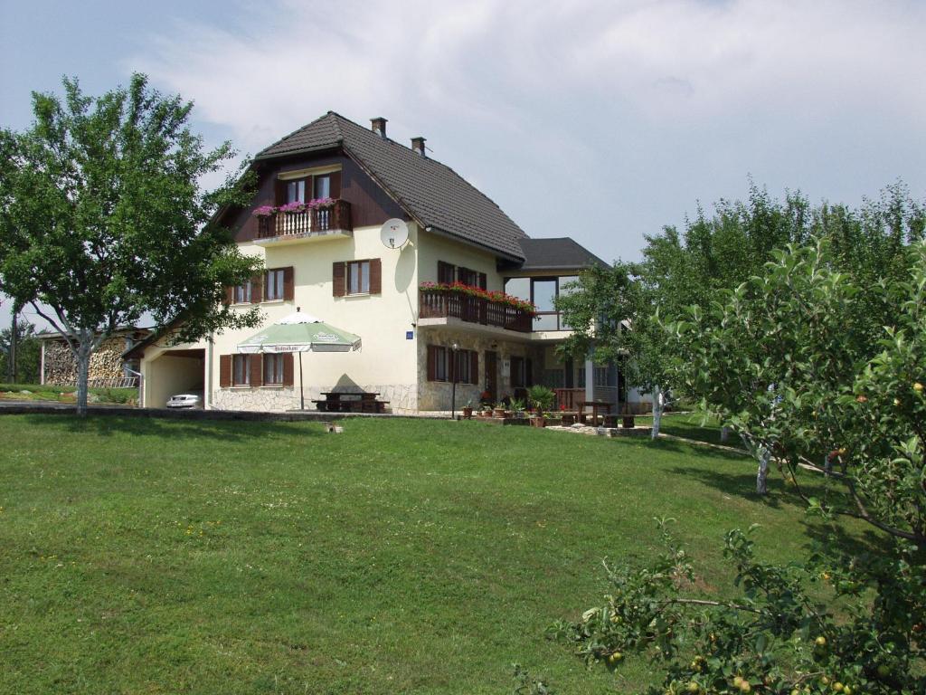 Apartments Sven photo 2