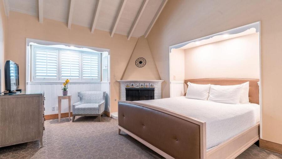 Normandy Inn