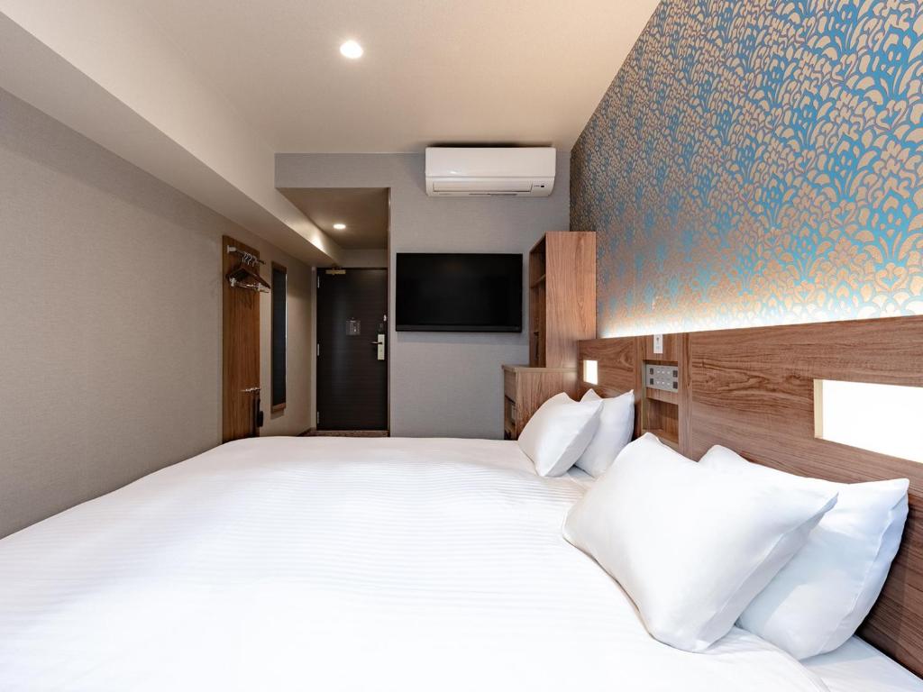The OneFive Osaka Namba Kuromon Room Type - Superior King Room