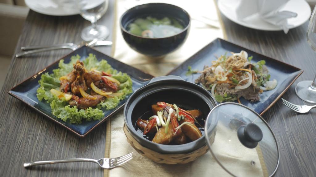 HSB Office and Apartment