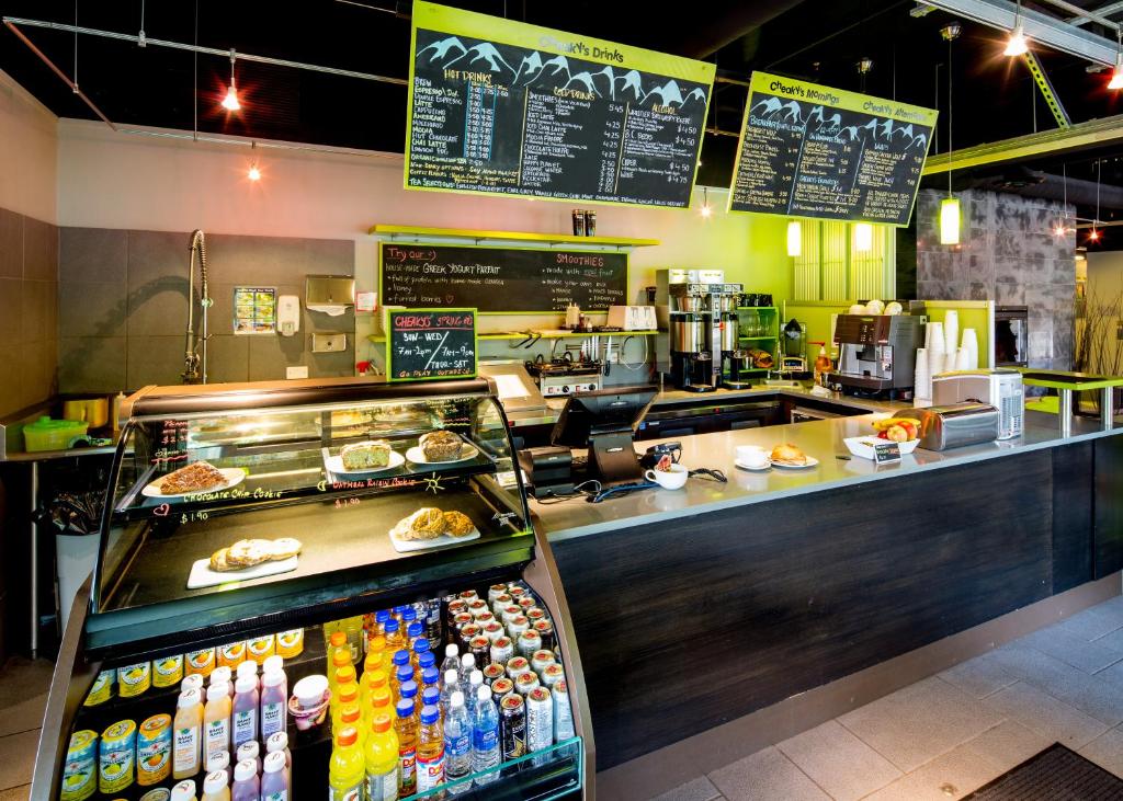 HI Whistler - Hostel photo 4