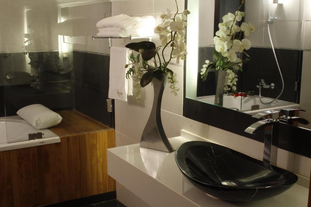 Luxor Hotel photo 2