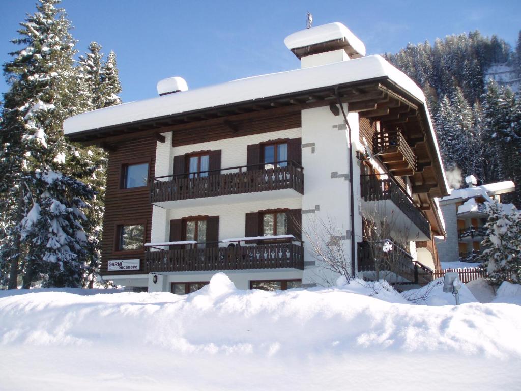 Garnì BUCANEVE Bed & Breakfast photo 3