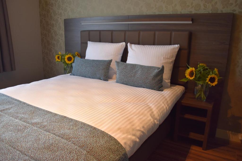 Двухместный (Двухместный номер с 1 кроватью, вид на канал), Armada Hotel