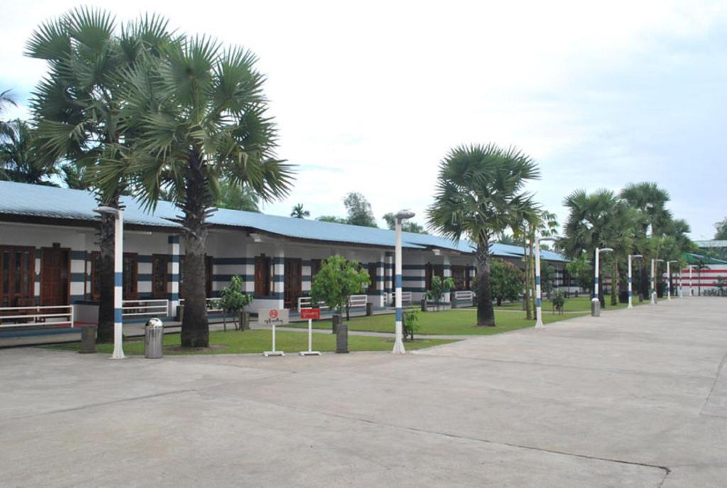 Myanmar Life Hotel photo 2