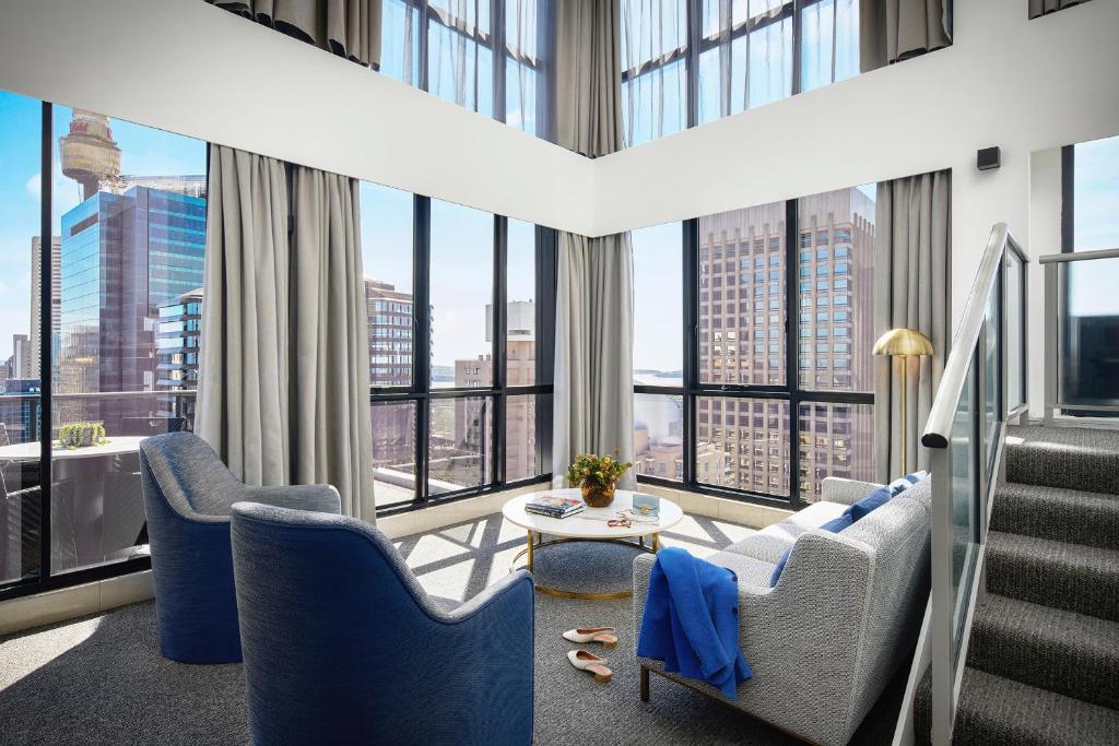 Meriton Suites Pitt Street, Sydney photo 1