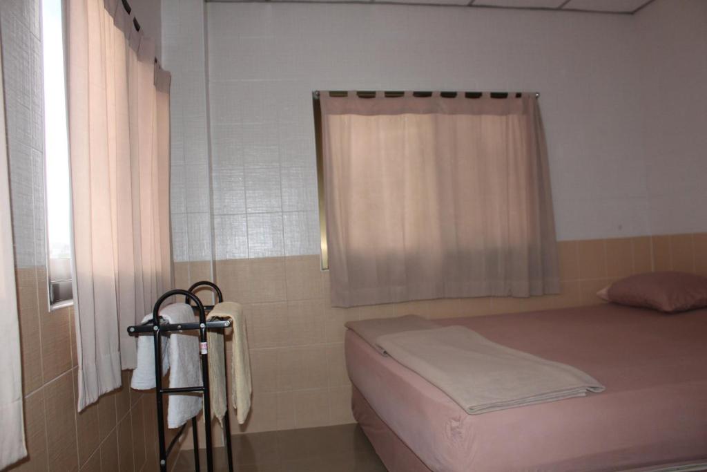 Двухместный (Номер Делюкс с кроватью размера «king-size»), At Home Guest House