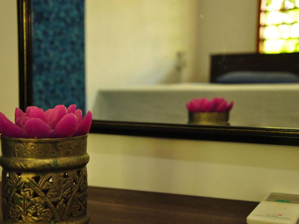 Двухместный (Double Room Air Conditioned - Ground floor), Poppies