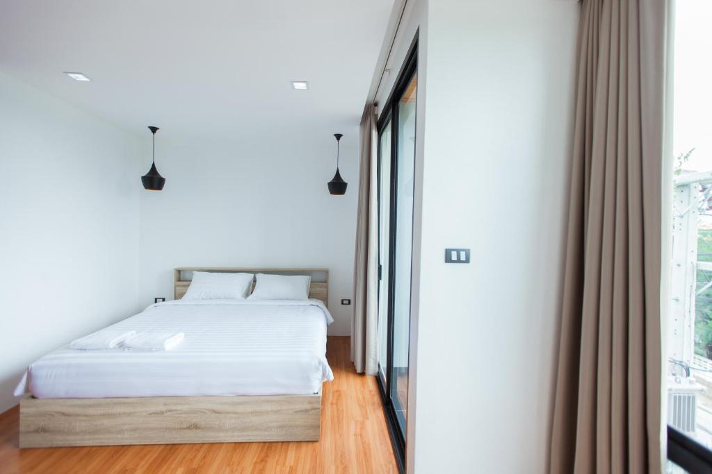 THAMM Residence - Tap to explore photos