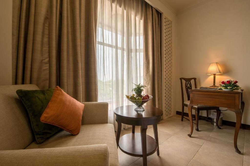 Двухместный (Winter Green Room (Includes complimentary room upgrade, 20% discount on F&B,Spa & laundry, early check in at 9am & late check out at 6pm, subject to availability)), Howard Plaza The Fern, Agra