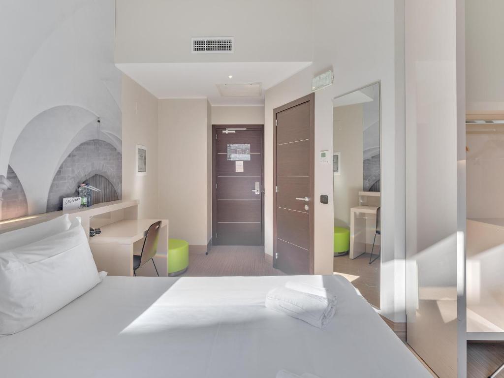 B&B HOTEL Bergamo City Room Type - Superior Double Room
