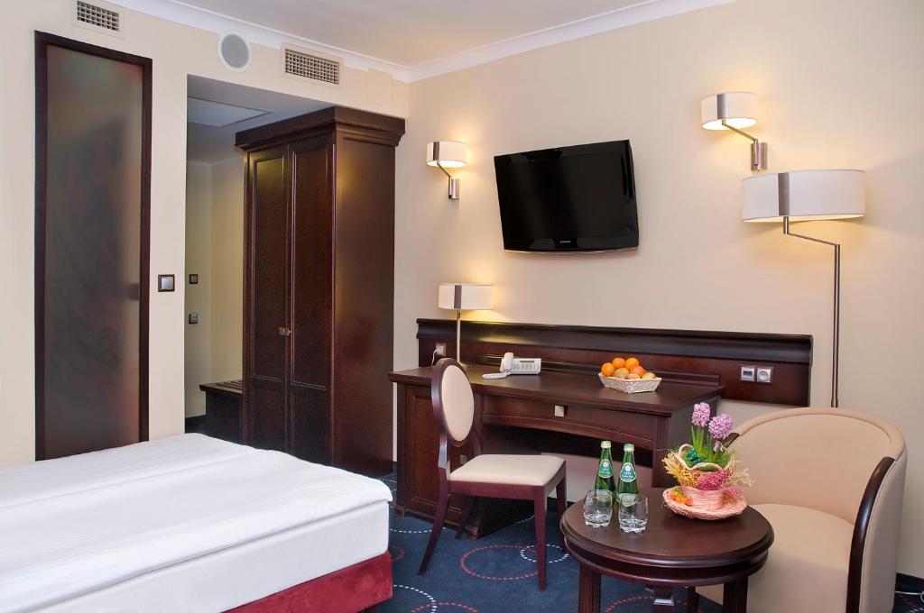 Одноместный (Одноместный номер), Hotel Admirał