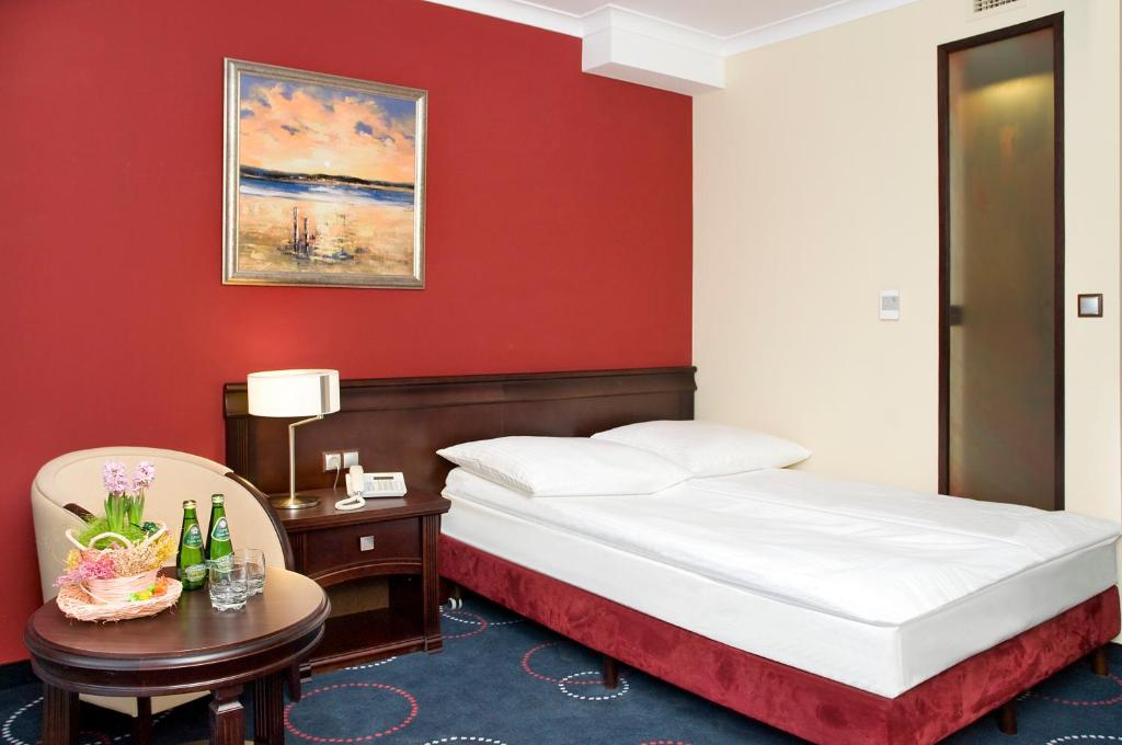 Одноместный (Одноместный номер), Hotel Admirał