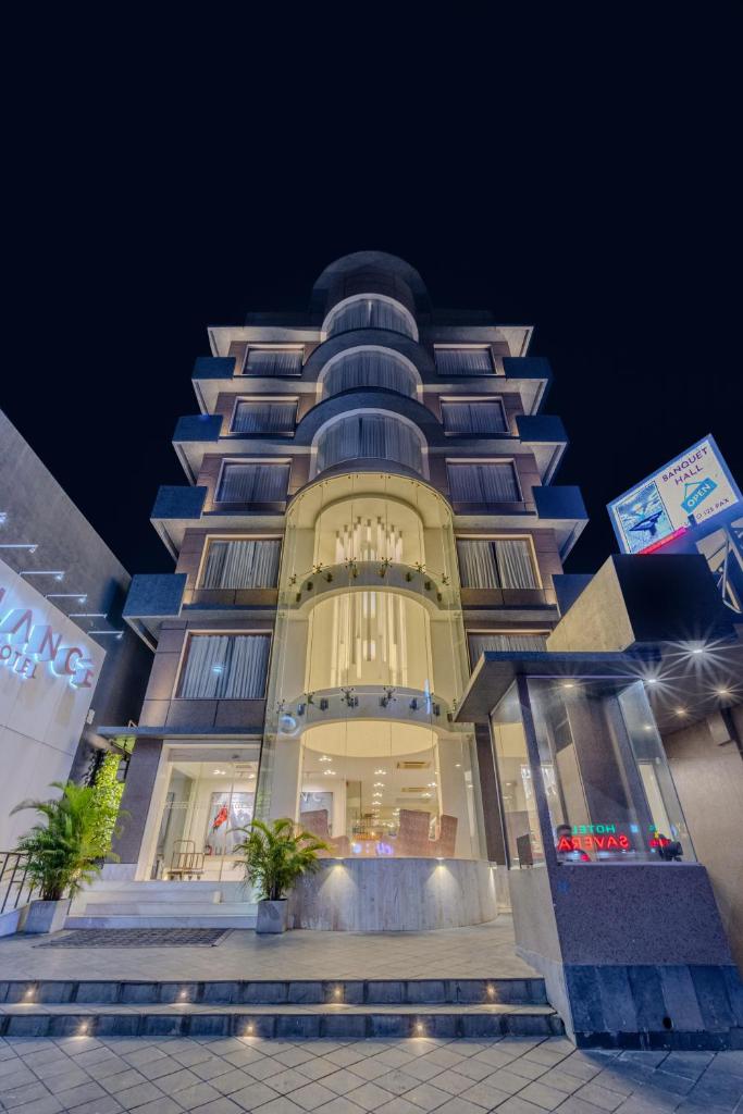 De Glance Hotel