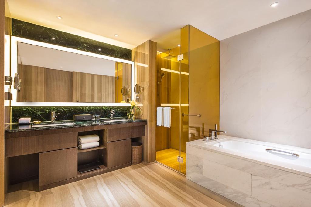 Сьюит (Представительский люкс), Radisson Blu Shanghai Pudong Jinqiao