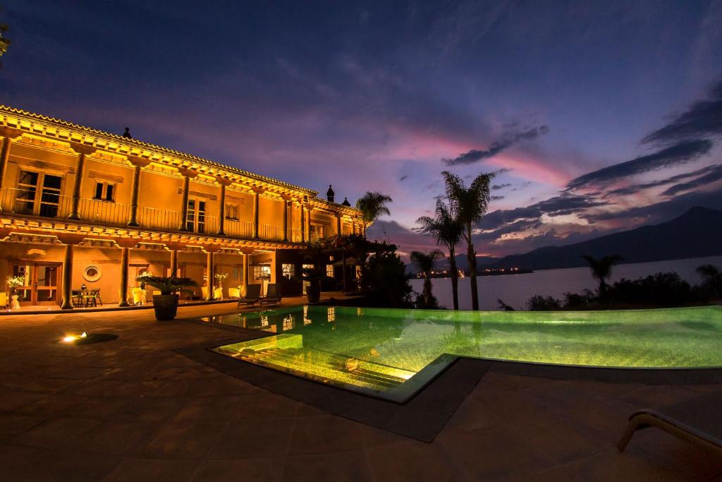Hacienda Ucazanaztacua photo 1