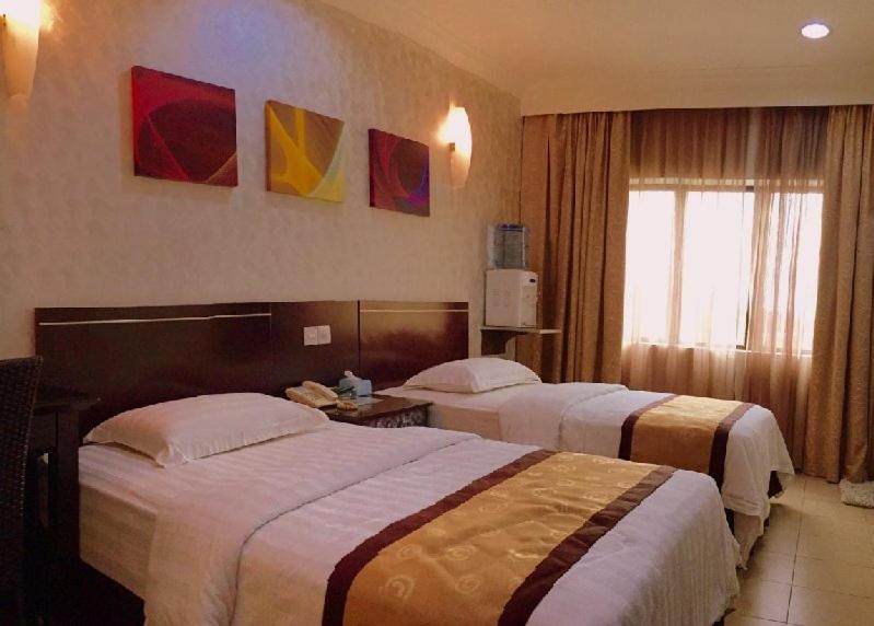 Home 2 Hotel Sdn Bhd photo 2