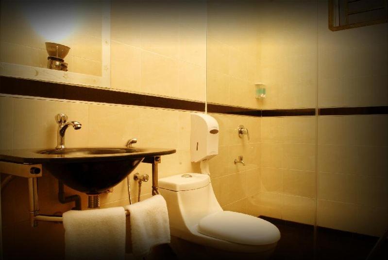 Home 2 Hotel Sdn Bhd photo 3