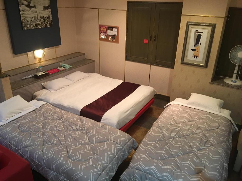 Hotel Fantacy (Adult Only) photo 2