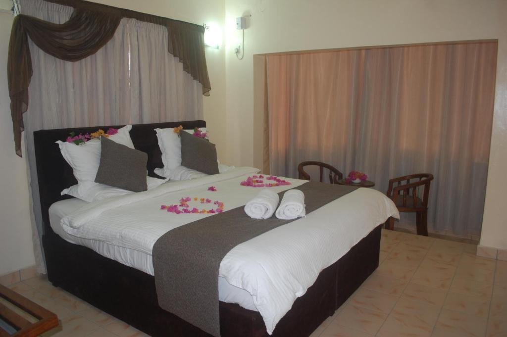 Regency Inn Tudor photo 1