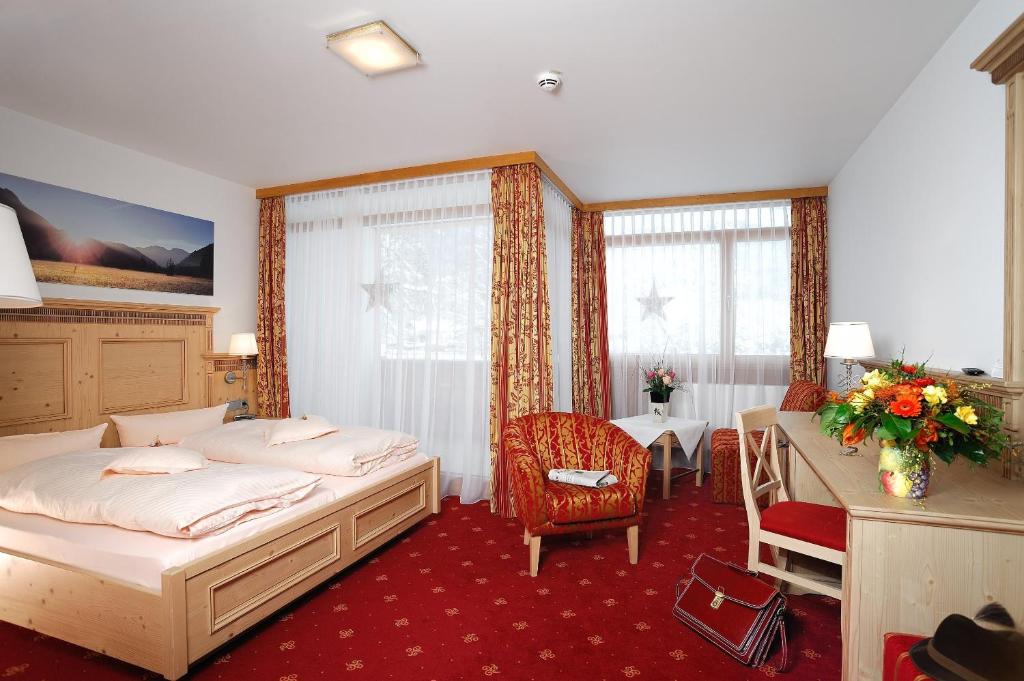 Двухместный (Улучшенный двухместный номер с 1 кроватью), Romantik Hotel Böld