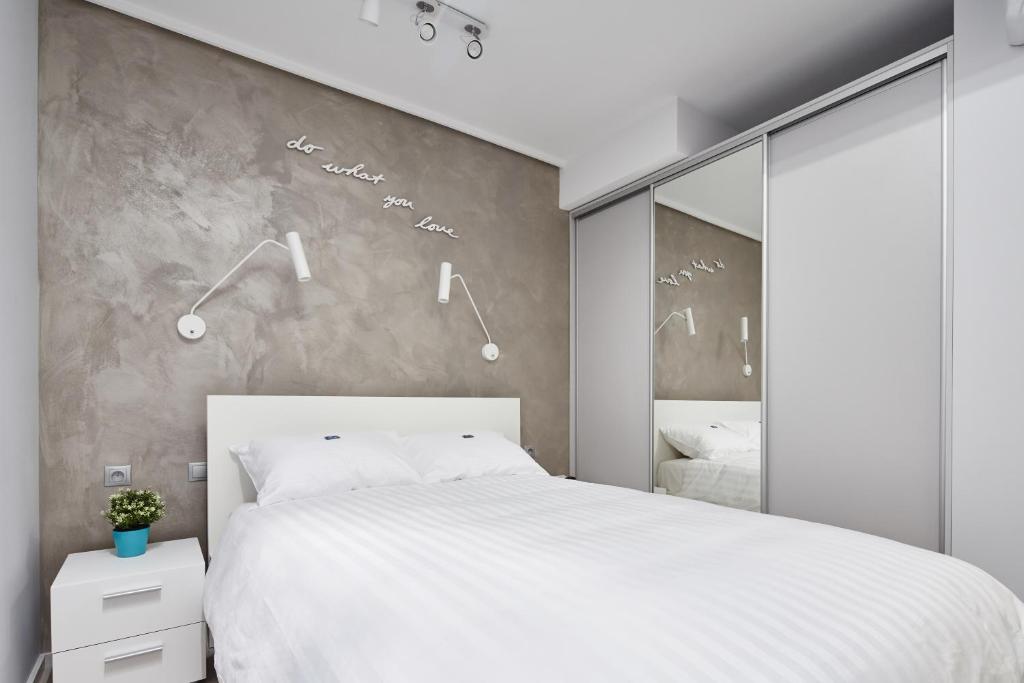 Апартаменты (Современные апартаменты Делюкс), Aparthotel Best Views