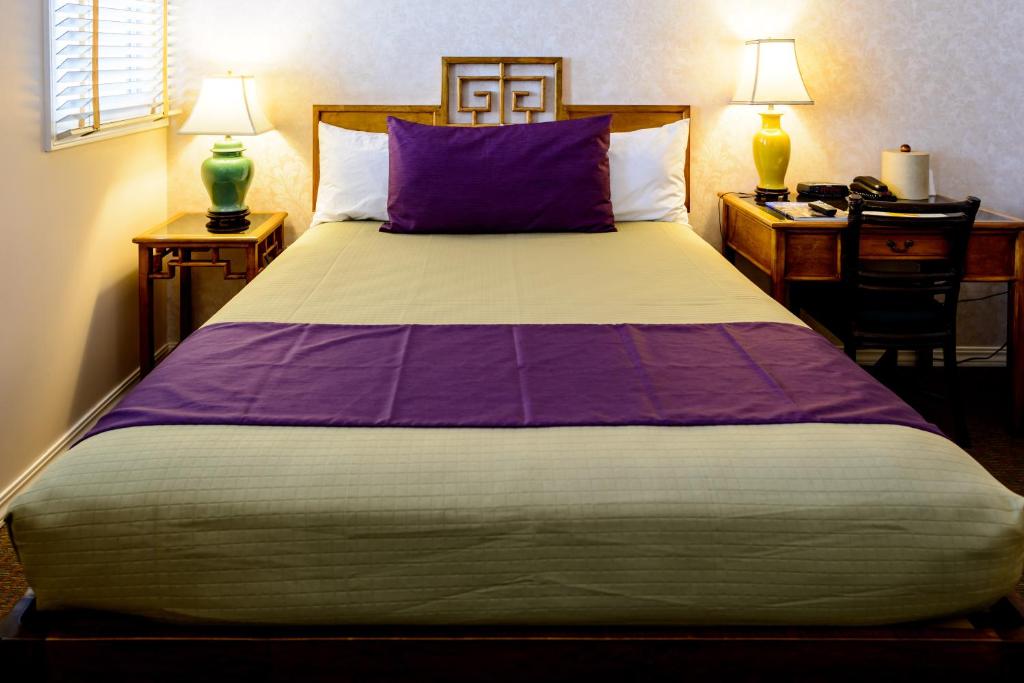 Двухместный (Номер с кроватью размера «queen-size»), SW Hotel