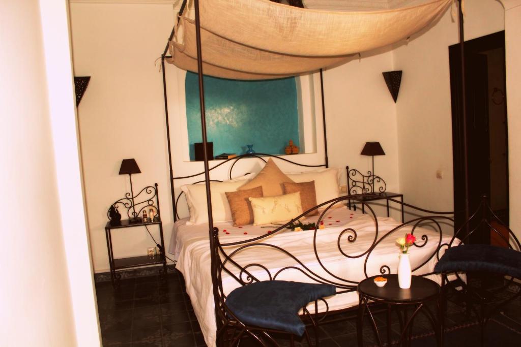 Сьюит (Люкс «Лазурный»), Riad Bjoujna