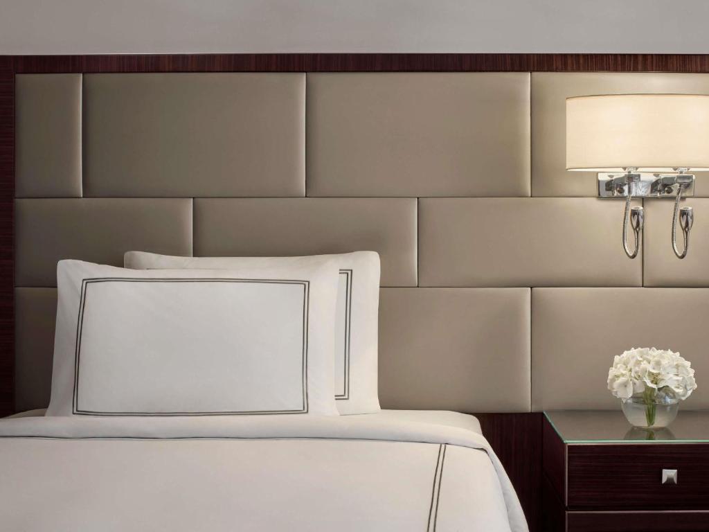 Swissotel Makkah Room Type - Classic Quadruple Room with City View Swissotel Makkah Room Type - Classic Quadruple Room with City View