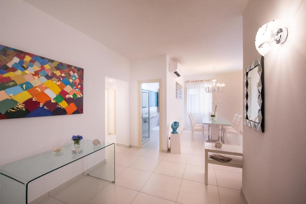 Al Corso Apartments by AMALFIVACATION photo 3