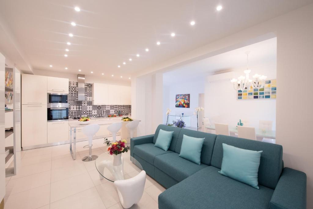 Al Corso Apartments by AMALFIVACATION photo 1