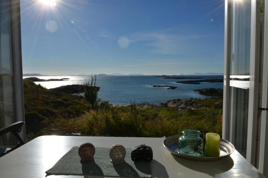 Superior Cottage with Sea View in Senja photo 4