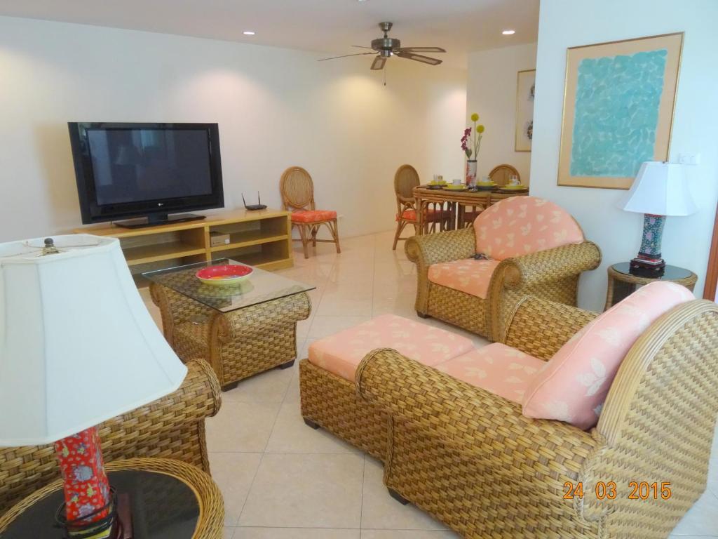 Апартаменты (Two Bedroom Balcony Apartment With Spa Bath), Butterfly Garden, A Boutique Residence