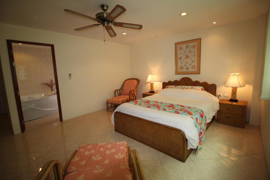 Апартаменты (Two Bedroom Balcony Apartment With Spa Bath), Butterfly Garden, A Boutique Residence