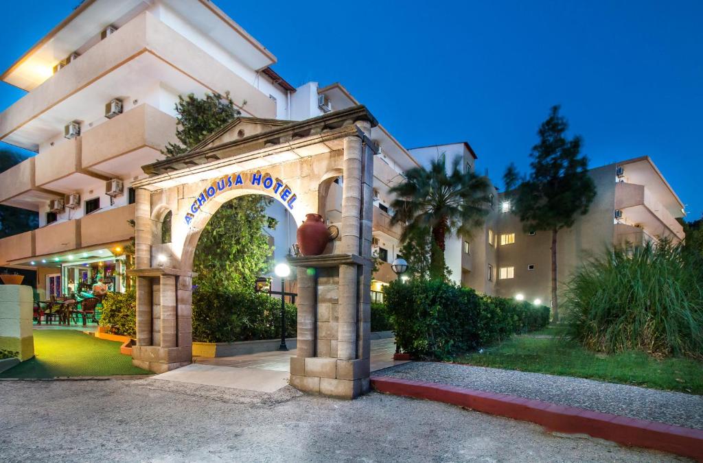 Двухместный (Двухместный номер с 2 отдельными кроватями), Achousa Hotel