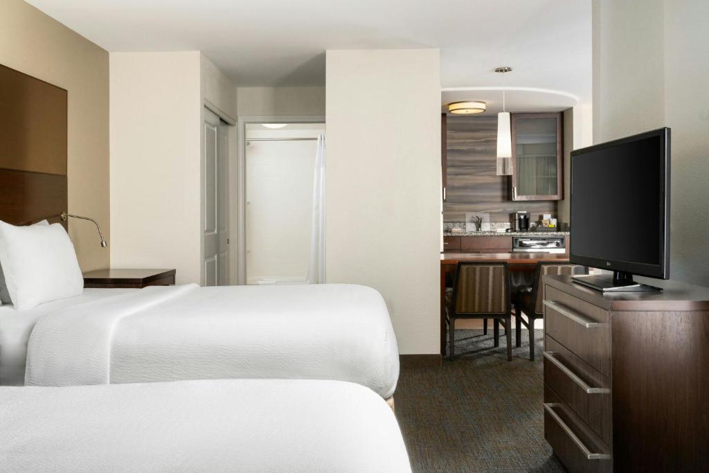 Residence Inn Springfield Chicopee - Tap to explore photos