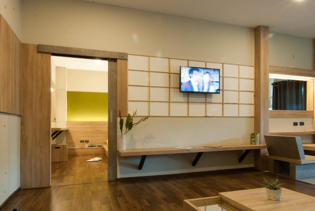 The Zenith Residence Hotel photo 4