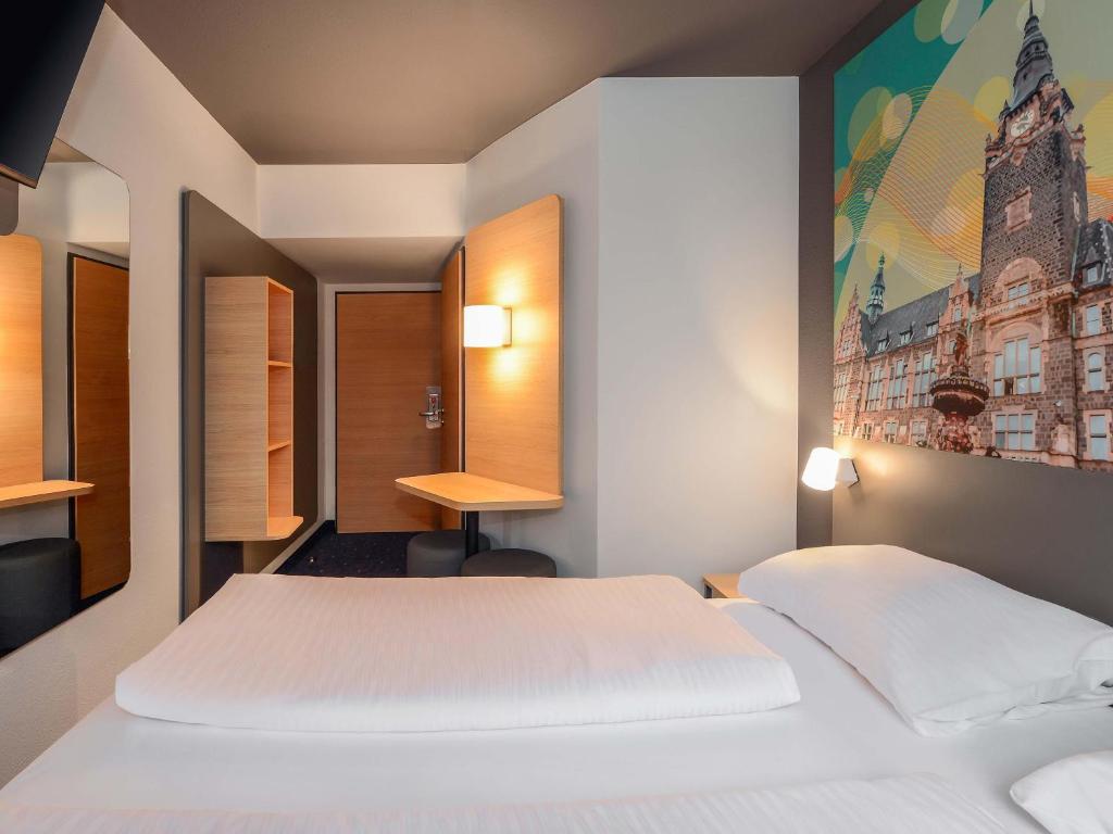 B&B HOTEL Wuppertal-Oberbarmen, Essen