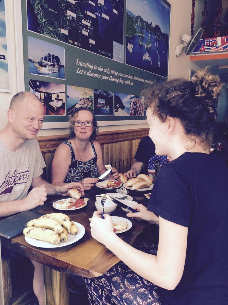 Khách sạn Thống Nhất 2