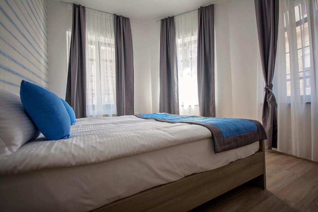 Enjoy Apartments Room Type - One-Bedroom Apartment