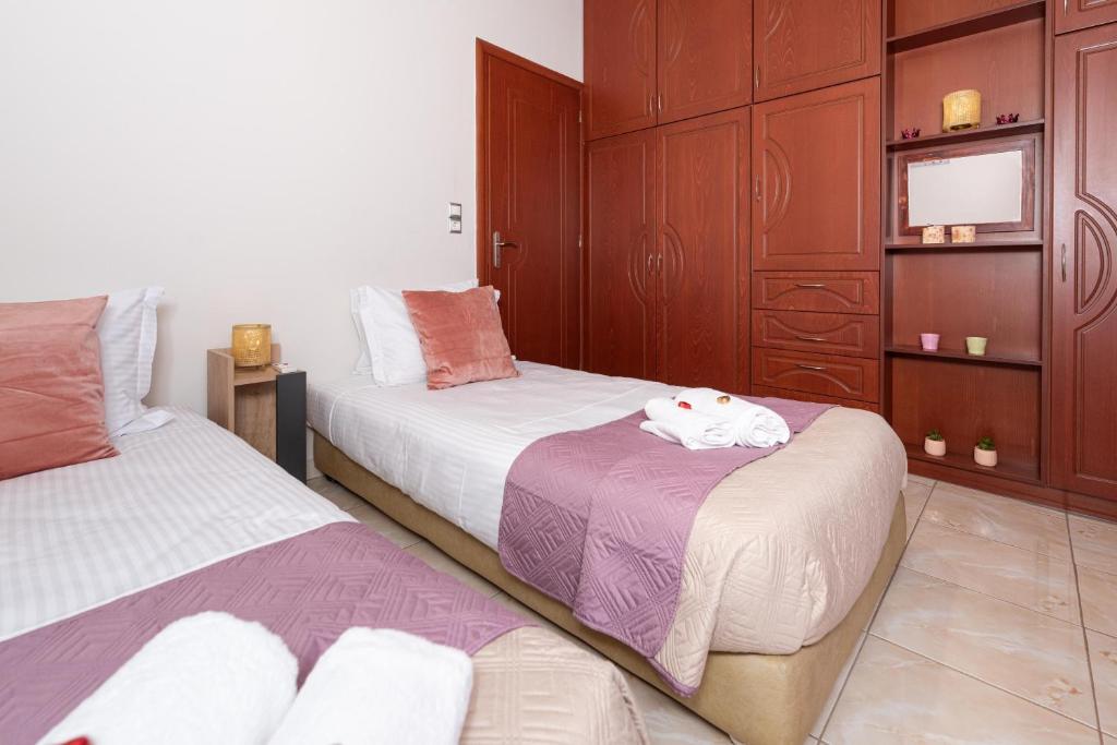 Lumina Apartment with Shared Pool - Tap to explore photos