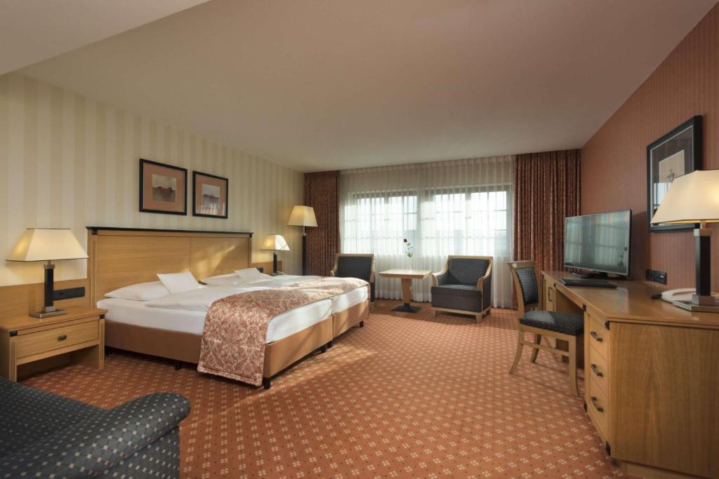 Двухместный (Классический двухместный номер с 1 кроватью), Maritim Hotel Dresden